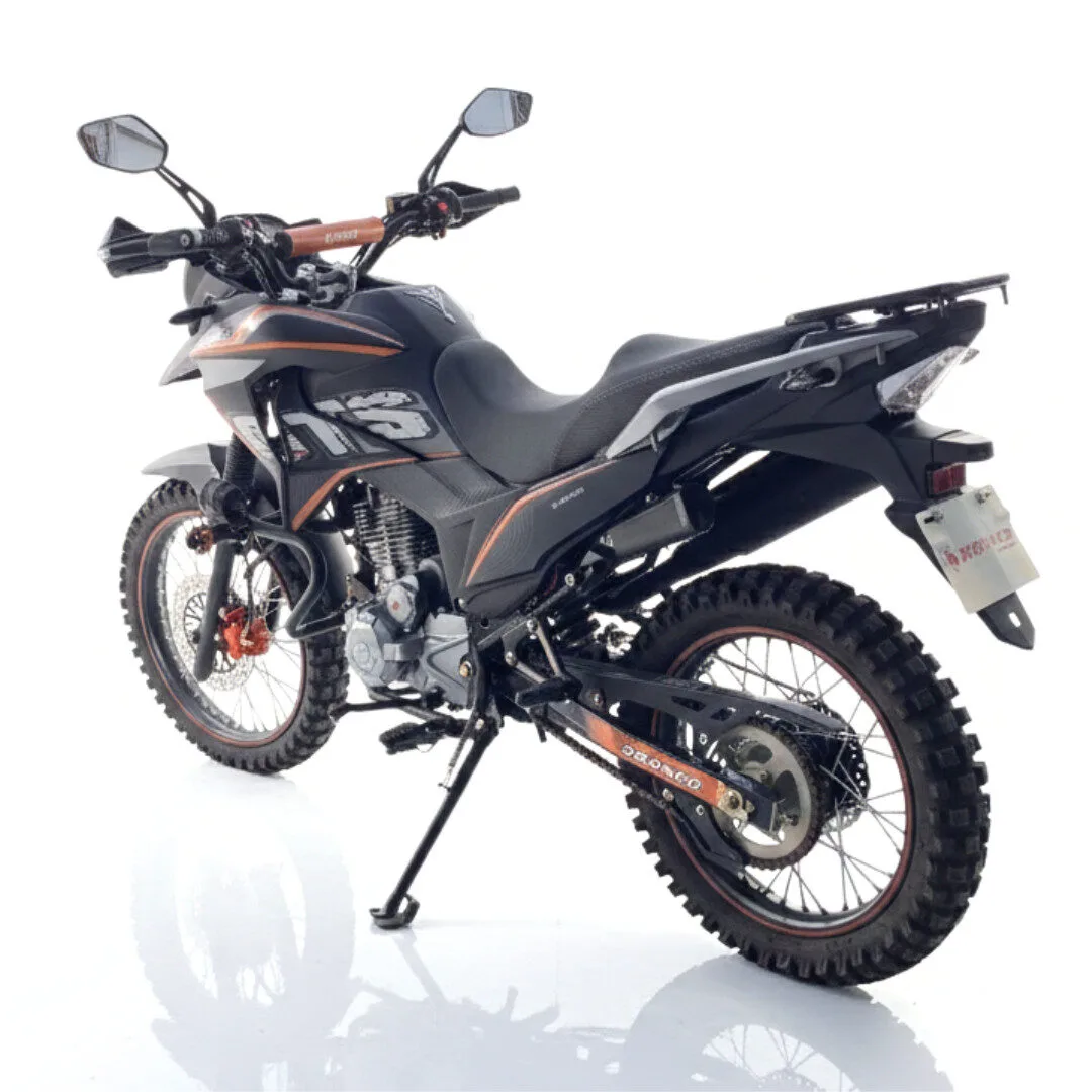 Moto Bronco Tucán 250 Negro con Naranja con Sliders de Seguridad - Imagen 2