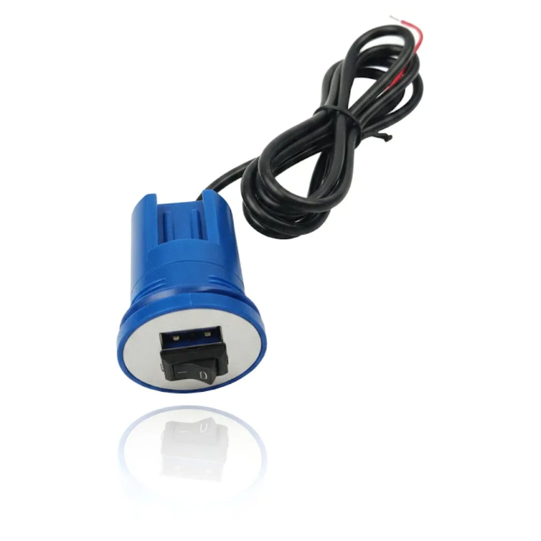 Cargador USB Universal Serie Sport + Seguridad con Interruptor LED / Color negro, azul y rojo - Imagen 5