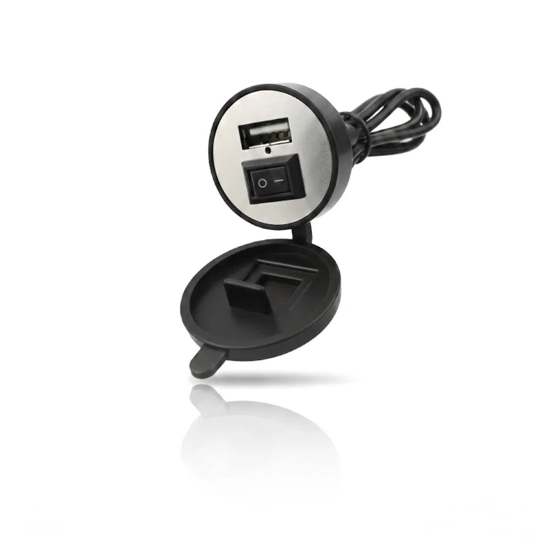 Cargador USB Universal Serie Sport + Seguridad con Interruptor LED / Color negro, azul y rojo - Imagen 7